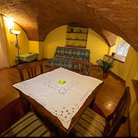 Apartment Outlander Place